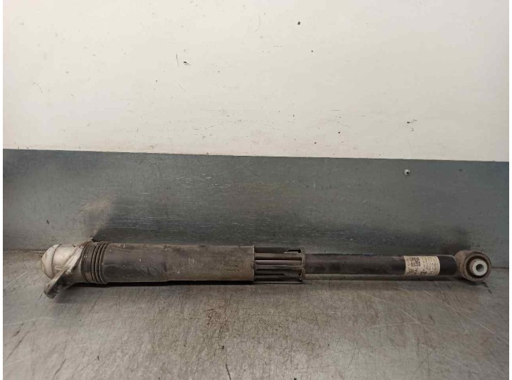Recambio de amortiguador trasero derecho para volkswagen polo beats referencia OEM IAM 2Q0512013BE 801402002175 ZF