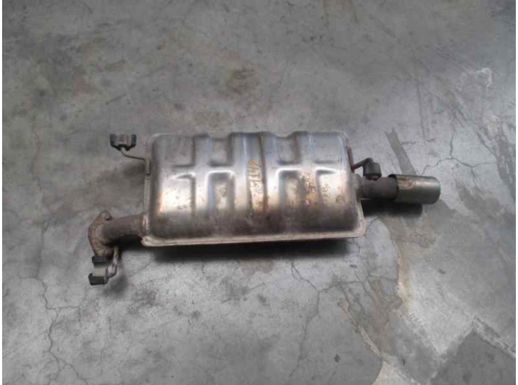 Recambio de tubo escape trasero para kia carens 1.8 cat referencia OEM IAM 0K2AA40100E  