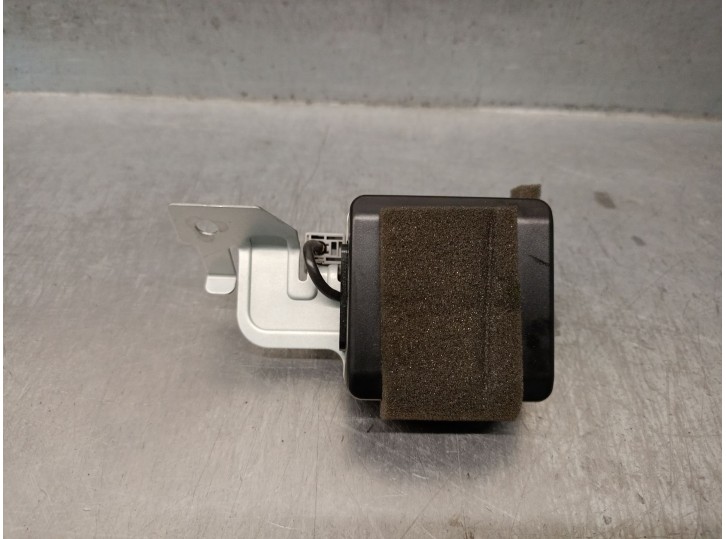 Recambio de antena para mazda 3 hatchback (bp) 2.0 skyactiv-g m hybrid referencia OEM IAM BDMJ66T30A 