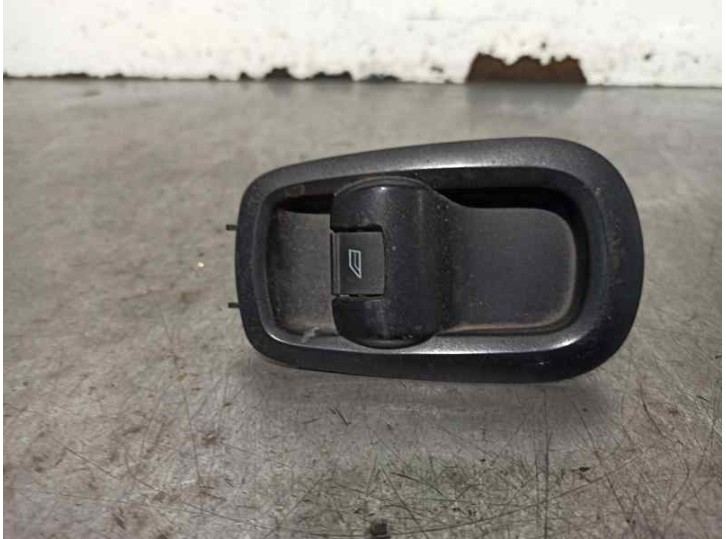 Recambio de mando elevalunas delantero derecho para ford transit custom kombi 2.2 tdci cat referencia OEM IAM BK2T14529AB 