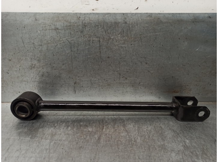 Recambio de brazo suspension inferior trasero derecho para nissan altima referencia OEM IAM 551103Z000  