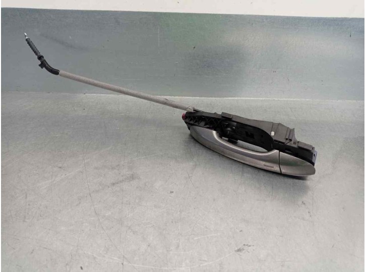 Recambio de maneta exterior delantera derecha para volkswagen polo beats referencia OEM IAM 5N0839885H  5 PUERTAS