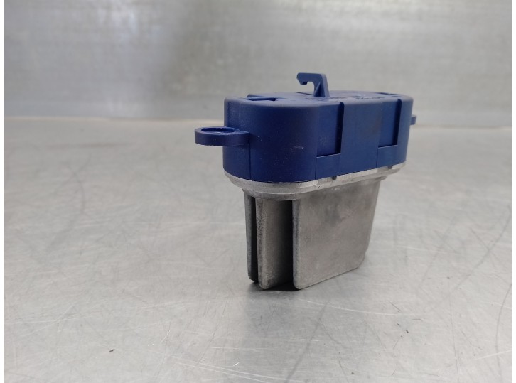 Recambio de resistencia calefaccion para renault laguna ii (bg0) 1.9 dci diesel referencia OEM IAM 52485218  