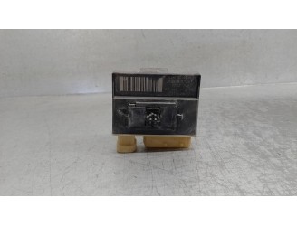 Recambio de caja precalentamiento para volkswagen golf iii variant ( 1h5) 1.9 tdi referencia OEM IAM 9652021180 018010951 