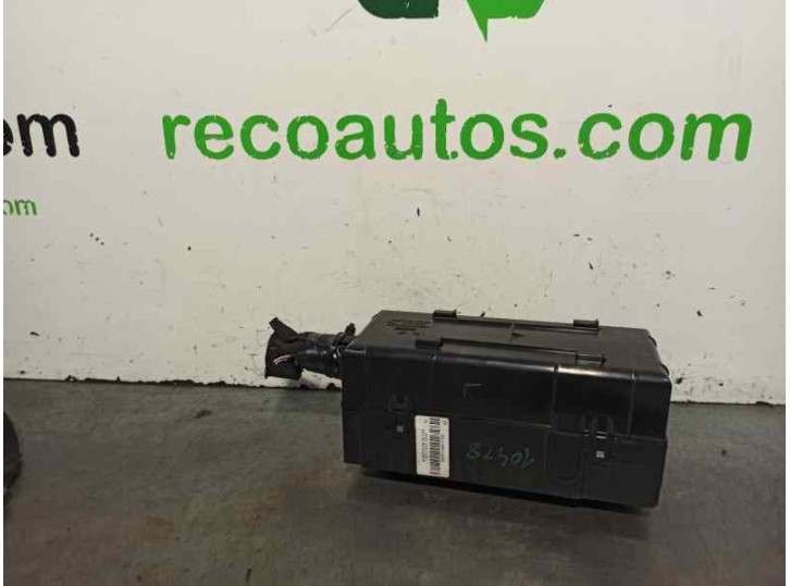 Recambio de caja reles / fusibles para ford transit custom kombi 2.2 tdci cat referencia OEM IAM BK2T14401 