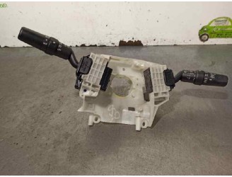 Recambio de mando luces para mazda 5 berl. (cr) 2.0 crtd active (81kw) referencia OEM IAM CC6817E675 