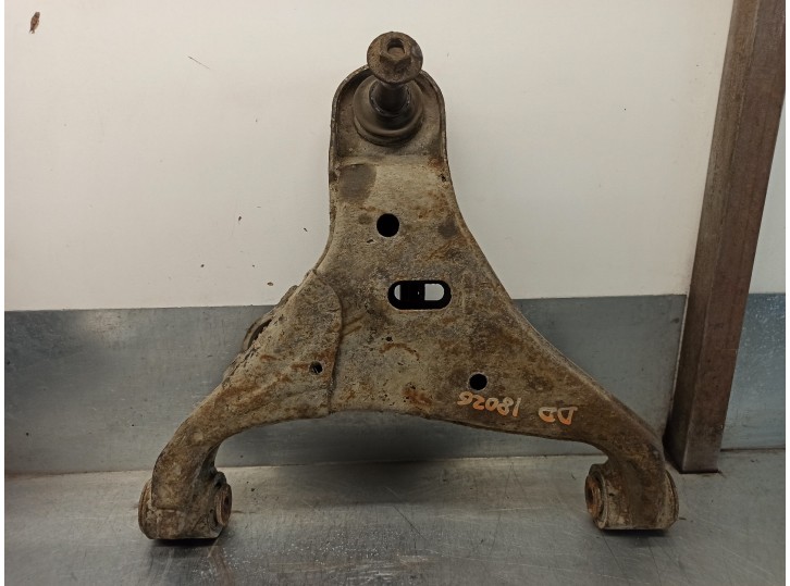 Replacement front right lower suspension arm for Ford Ranger (TKE) 2.2 TDCi CAT OEM IAM reference 2008323 