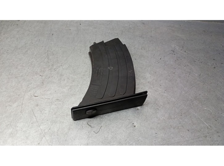 Recambio de reposavasos para bmw 5 (e60) 525 d referencia OEM IAM 51457034132 51457063167 