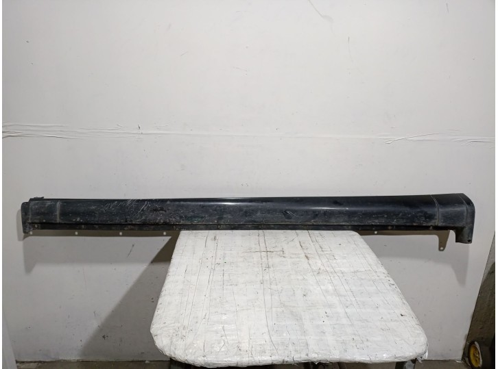 Recambio de faldon lateral para porsche cayenne (9pa) 3.2 referencia OEM IAM 95555971100 95555971100 