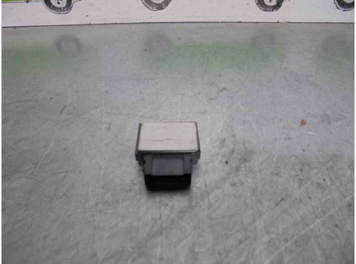 Recambio de sensor para chevrolet cruze 2.0 diesel cat referencia OEM IAM 13231068 