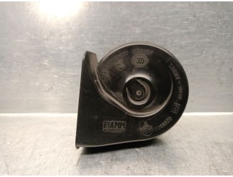 Recambio de claxon para renault megane iii hatchback (bz0/1_, b3_) 1.2 tce (bz2b, bz11) referencia OEM IAM A046522  
