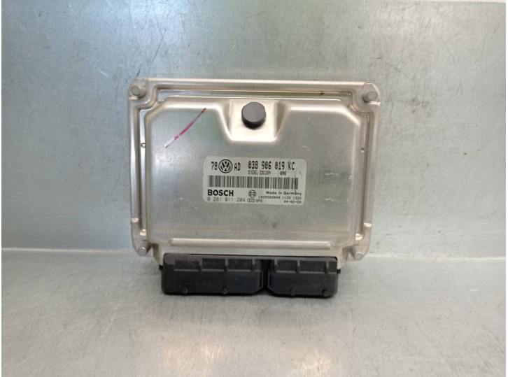 Replacement engine ECU for Volkswagen Passat Sedan (3B3) 1.9 TDI OEM IAM reference 038906019KC 02810114204 BOSCH