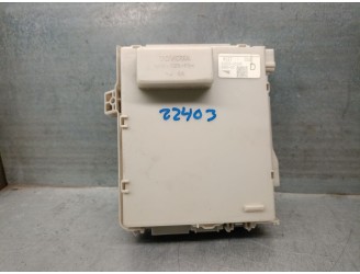 Recambio de caja reles / fusibles para lexus gs (_s19_) 450h (grs191_, gws191_) referencia OEM IAM 8267030230  94600W