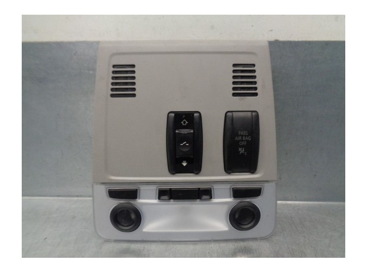 Recambio de luz interior para bmw serie 3 coupe (e92) 2.0 16v cat referencia OEM IAM 6932827 