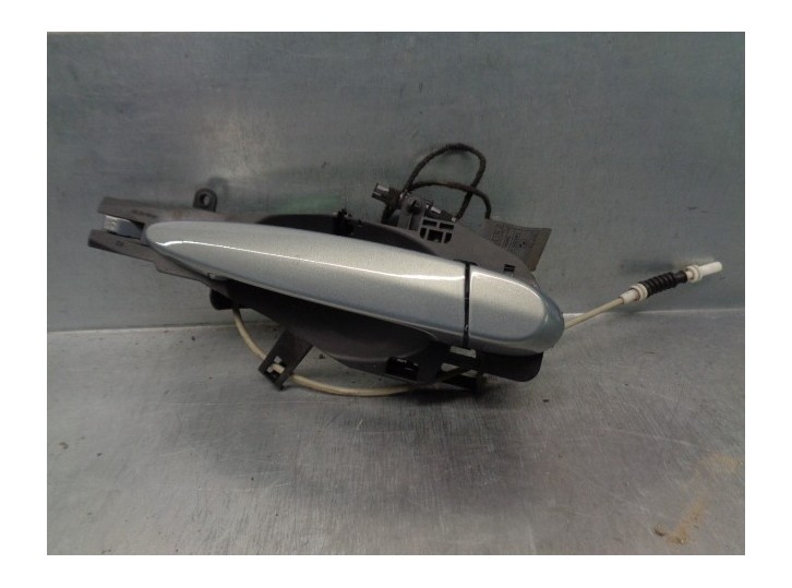 Recambio de maneta exterior delantera derecha para bmw serie 3 coupe (e92) 2.0 16v cat referencia OEM IAM 51217207564 2 PINES 2 