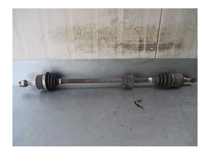 Recambio de transmision delantera derecha para lancia lancia y 1.2 cat referencia OEM IAM 46404032  