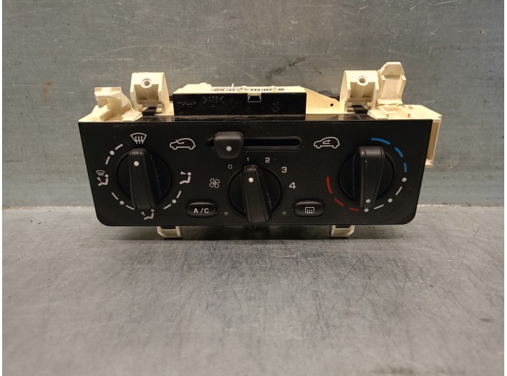 Recambio de mando calefaccion / aire acondicionado para citroën c3 1.4 referencia OEM IAM 69300002 