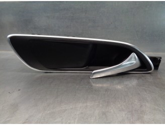 Recambio de maneta interior delantera derecha para mercedes-benz clase cla (w117) 2.0 cat referencia OEM IAM A2467600 A246720124