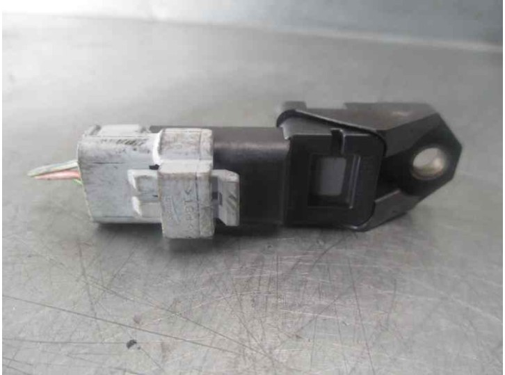 Recambio de sensor presion para mazda 2 berlina (dy) 1.4 diesel cat referencia OEM IAM 9642789980 0798007610 DENSO