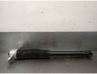 Recambio de amortiguador trasero izquierdo para hyundai tucson hybrid referencia OEM IAM 55300CZ000  