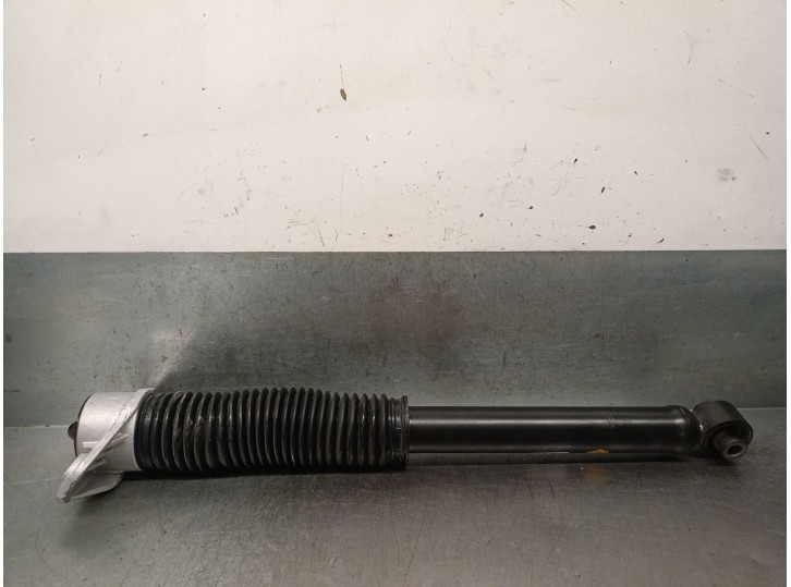 Recambio de amortiguador trasero izquierdo para hyundai tucson hybrid referencia OEM IAM 55300CZ000  