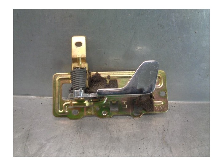 Recambio de maneta interior trasera izquierda para mg serie 800 (rs) 827 si referencia OEM IAM FVB10011  