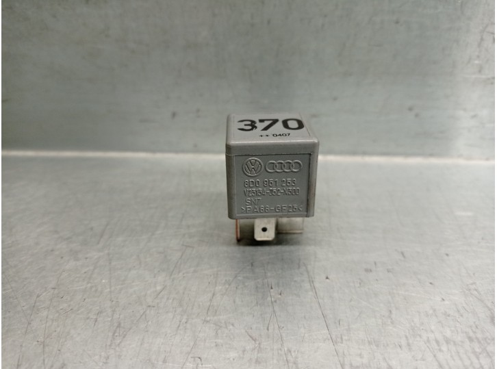 Recambio de rele para volkswagen passat berlina (3b3) 1.9 tdi referencia OEM IAM 8D0951253A RELE 373 