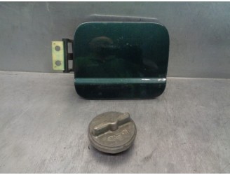 Recambio de tapa exterior combustible para mg serie 800 (rs) 827 si referencia OEM IAM BPA140010  