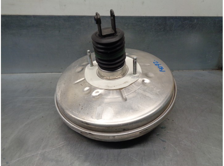 Recambio de servofreno para mercedes-benz clase cla (w117) 2.0 cat referencia OEM IAM A0065422518 