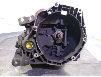 Recambio de caja cambios para fiat punto (188_) 1.3 jtd 16v referencia OEM IAM 18199052073 55180620 