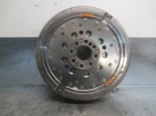 Recambio de volante motor para mercedes-benz clase cla (w117) 2.0 cat referencia OEM IAM  18578997 VALEO