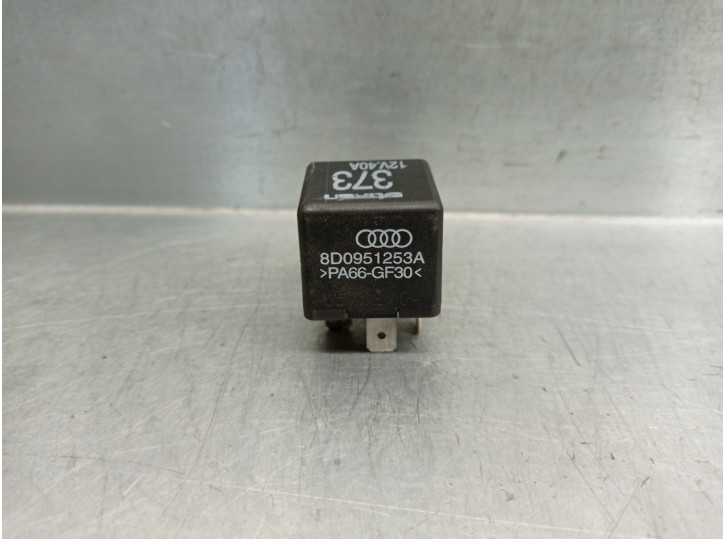 Recambio de rele para volkswagen passat berlina (3b3) 1.9 tdi referencia OEM IAM 8D0951253A RELE 373 