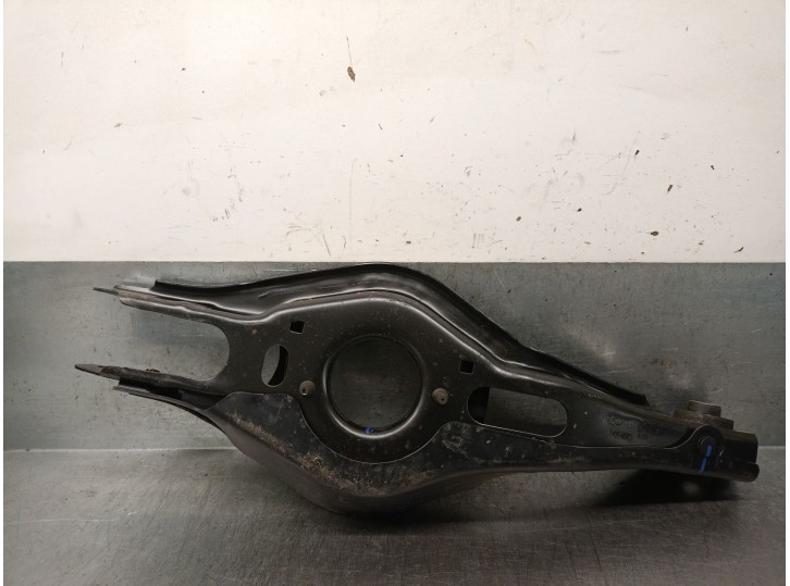 Recambio de brazo suspension inferior trasero izquierdo para hyundai tucson hybrid referencia OEM IAM 55210N9050 