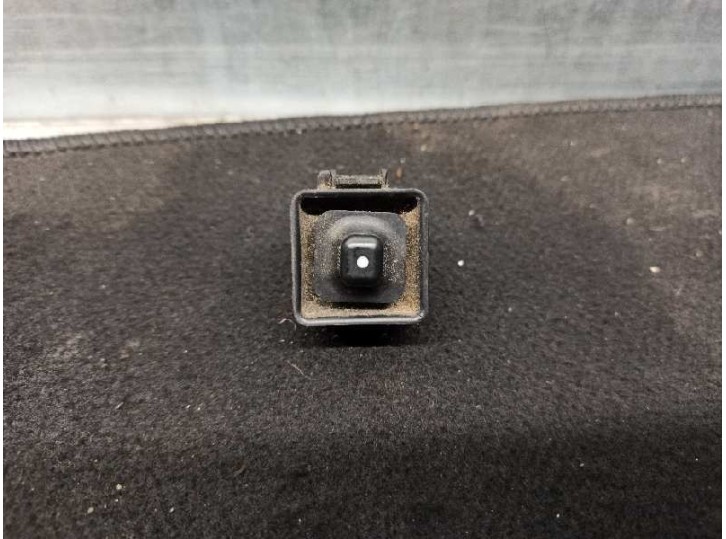 Recambio de mando retrovisor para mercedes-benz clase c (w201) berlina 2.5 diesel referencia OEM IAM 1248201810  