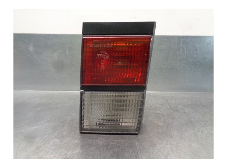 Recambio de piloto trasero derecho para mg serie 800 (rs) 827 si referencia OEM IAM 2221R  DE PORTON