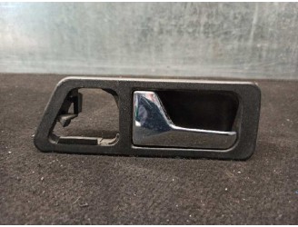 Recambio de maneta interior delantera izquierda para mercedes-benz clase c (w201) berlina 2.5 diesel referencia OEM IAM 20176601
