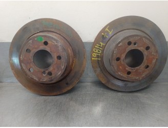 Recambio de disco freno trasero para mercedes-benz clase e (w211) berlina 2.7 cdi cat referencia OEM IAM A2114230712  