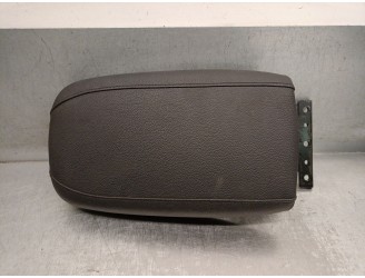 Recambio de apoyabrazos central para kia ceed tourer (cd) 1.0 t-gdi referencia OEM IAM 84660J7100WK 84660J7100WK 