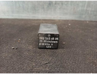 Recambio de rele para mercedes-benz clase c (w201) berlina 2.5 diesel referencia OEM IAM 0025456505 