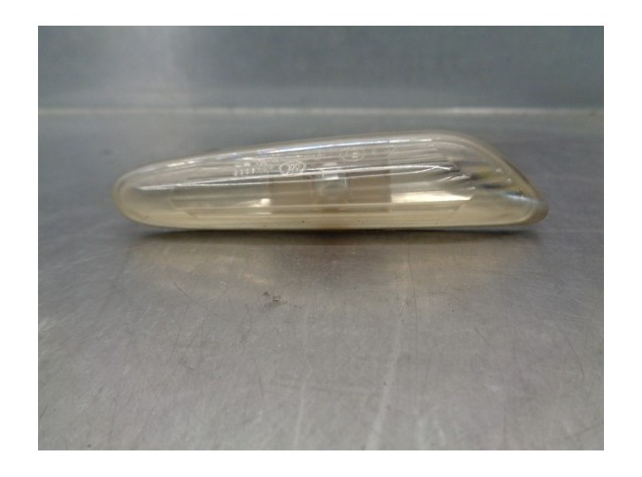 Recambio de piloto lateral izquierdo para bmw serie 3 coupe (e92) 2.0 16v cat referencia OEM IAM 63136932998 