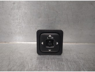 Replacement mirror control for Opel Monterey 3.1 turbodiesel OEM IAM reference 1240563 