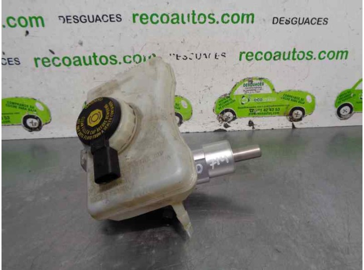 Replacement brake pump for Audi A5 Cabriolet (8F7) 3.0 TDI OEM IAM reference 8K0811301A 