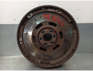 Recambio de volante motor para volkswagen passat berlina (3b2) 1.8 20v turbo referencia OEM IAM 058105266  