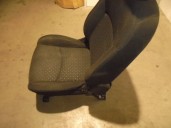 Recambio de asiento delantero derecho para mitsubishi asx (ga0w) challenge 2wd referencia OEM IAM TELA NEGRA 5 PUERTAS
