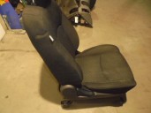 Recambio de asiento delantero derecho para mitsubishi asx (ga0w) challenge 2wd referencia OEM IAM TELA NEGRA 5 PUERTAS
