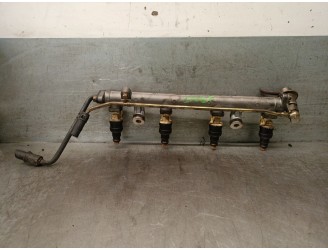 Recambio de rampa inyectora para hyundai lantra ii (j-2) 1.6 16v referencia OEM IAM 3530423002 3530423002 