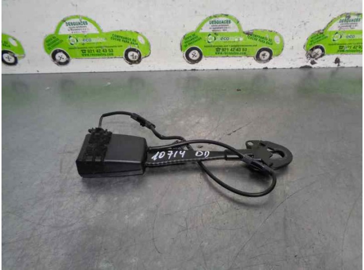 Recambio de enganche cinturon para audi a5 cabriolet (8f7) 3.0 tdi referencia OEM IAM 8K0857755F 