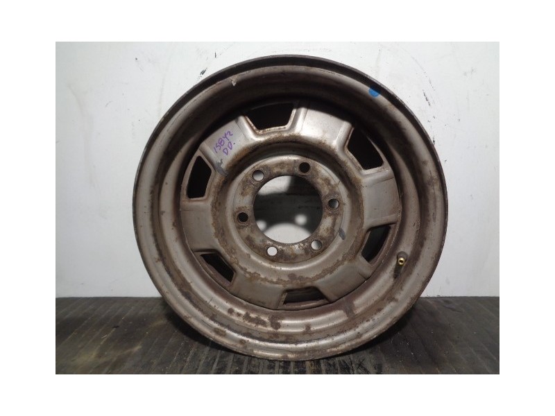 Recambio de llanta para ssangyong musso 2.9 tdi grand lux referencia OEM IAM 4173005200 R15X7JJ 
