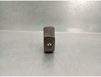 Recambio de mando elevalunas trasero derecho para dacia logan mcv 1.5 dci diesel cat referencia OEM IAM 8200467835 8200467835 