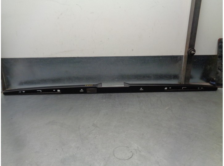 Recambio de molduras traseras para bmw x5 (e53) 4.4 v8 32v cat (m62) referencia OEM IAM 5149713220  